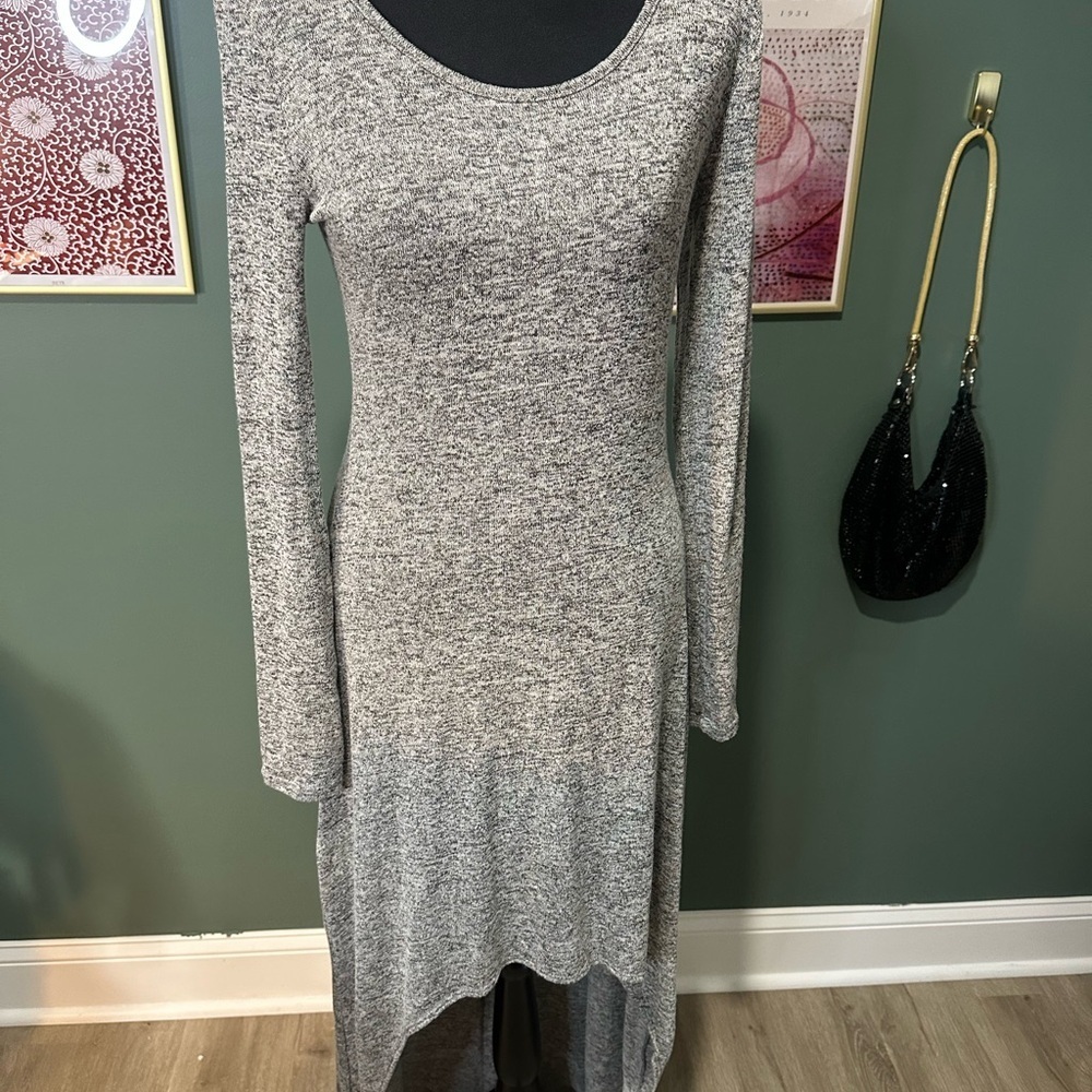 NWT Chelsea & Violet Gray Long Sleeve Sheath Dress size XS 🦄